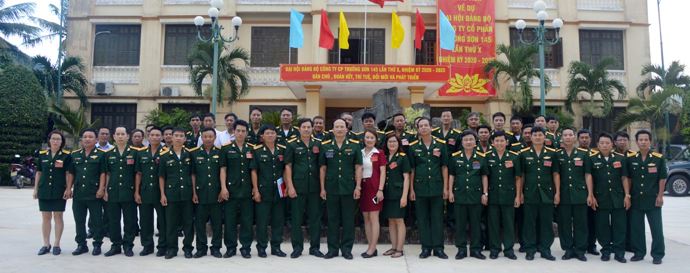 trường ngô sơn Trường Sơn - Đường Ống Xăng Dầu Đỉnh Nhất Thế Giới - EZ Sử
